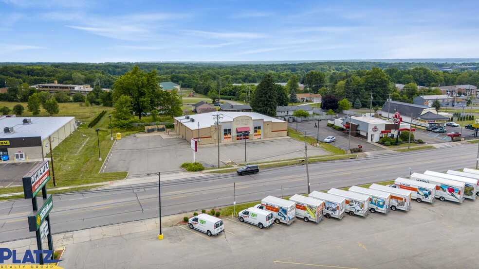 4450 Mahoning Ave, Youngstown, OH for sale - Building Photo - Image 3 of 13