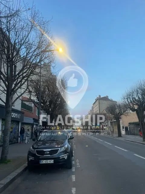 Location Commerce 74 m²