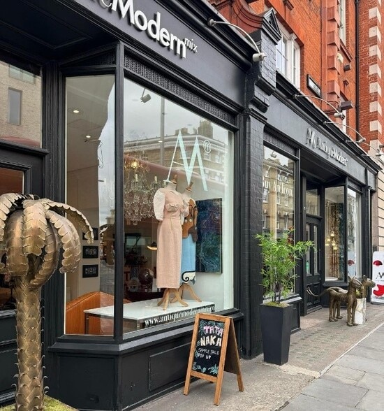 302 - 306 Kings Rd, London to rent - Building Photo - Image 2 of 2