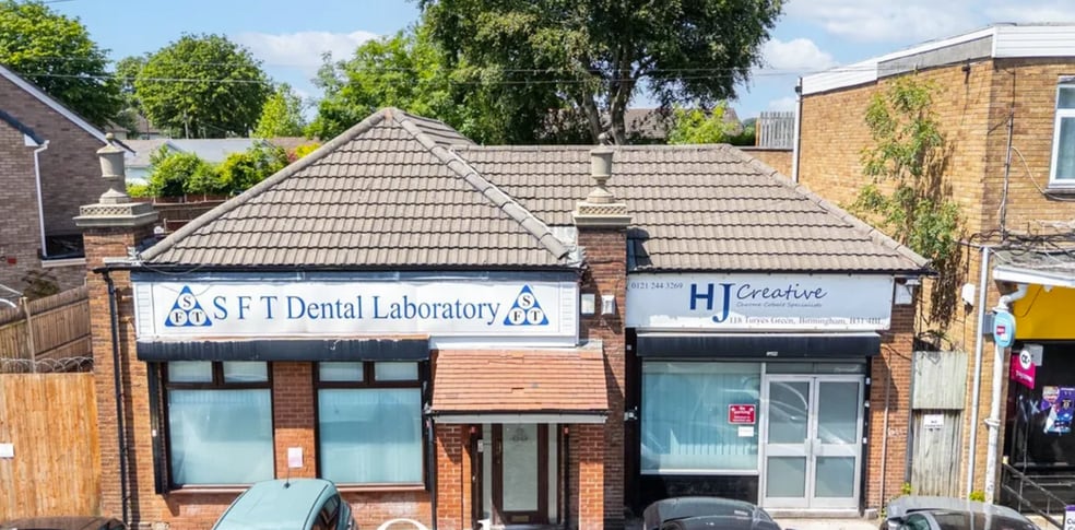 118 Turves Green, Birmingham for sale - Primary Photo - Image 1 of 20