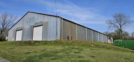 233 Depot St, Greenville, GA for rent Building Photo- Image 1 of 2