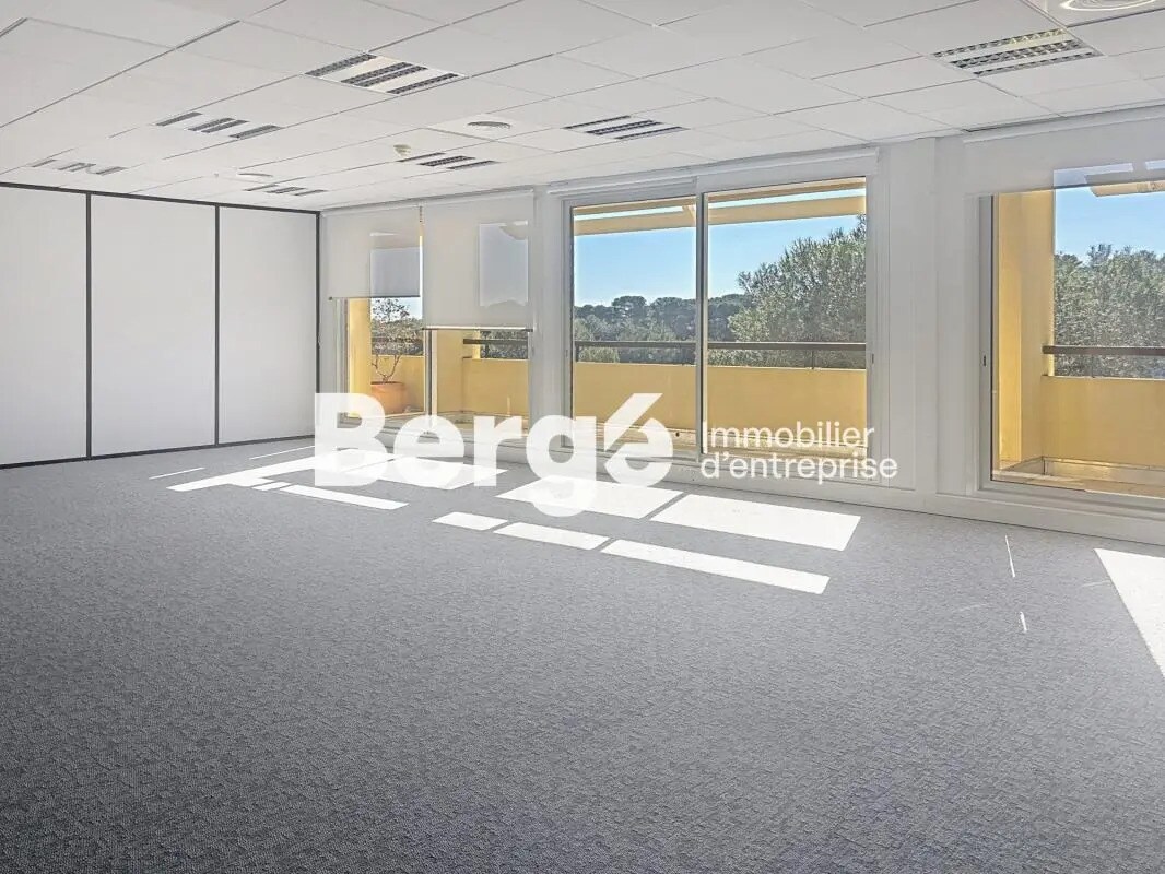 Office in Valbonne to rent Building Photo- Image 1 of 8