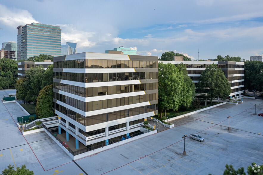 3525 Piedmont Rd NE, Atlanta, GA for rent - Building Photo - Image 1 of 15