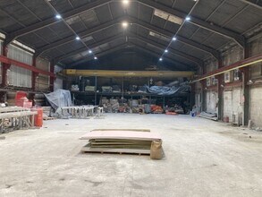 Club Mill Rd, Sheffield to rent Interior Photo- Image 2 of 3