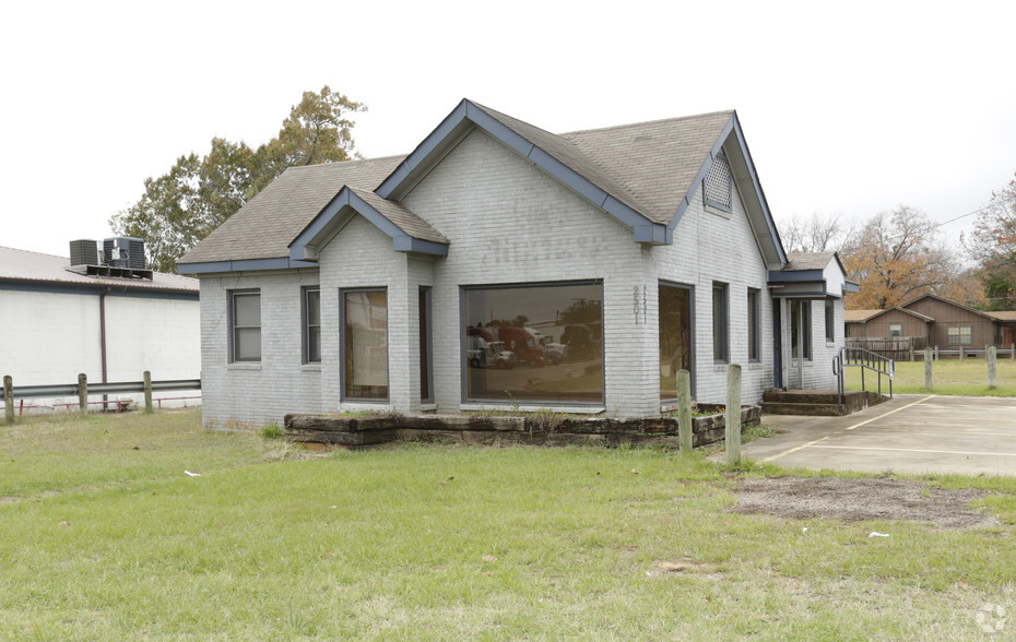 2501 W Oak St, Palestine, TX for sale - Primary Photo - Image 1 of 1