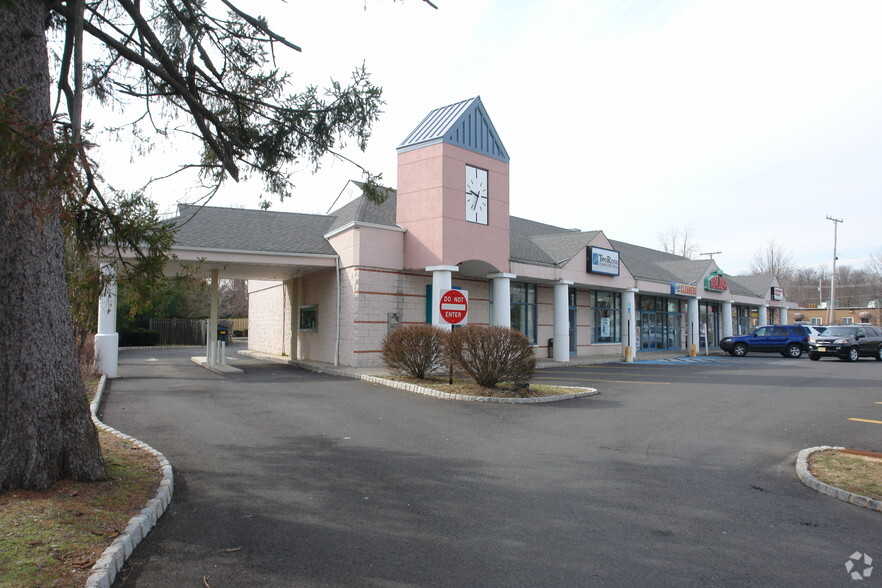 359-363 Monmouth Rd, West Long Branch, NJ for rent - Building Photo - Image 2 of 2