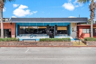 More details for 227 E Main St, Tavares, FL - Retail for Sale