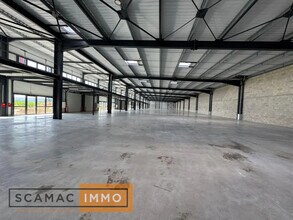 Light Industrial in Avrainville to rent Interior Photo- Image 2 of 4