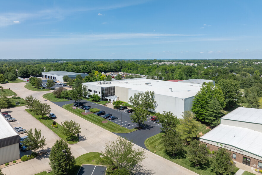 830 Westwood Industrial Park Dr, Weldon Spring, MO for sale - Aerial - Image 3 of 6