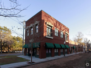 227 S Cedar St, Summerville, SC for sale Primary Photo- Image 1 of 1