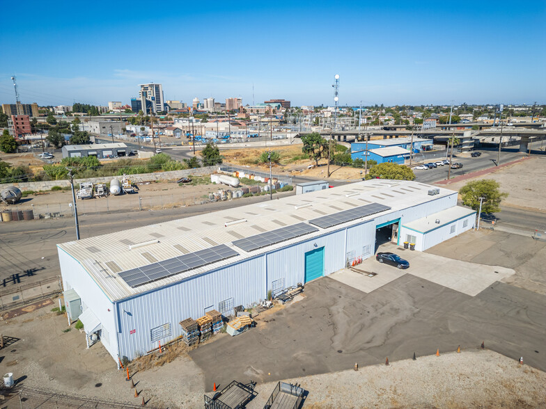 729 S Commerce St, Stockton, CA for sale - Building Photo - Image 1 of 7