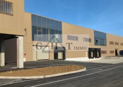 Vente Entrepôt 3 537 m² - Photo 1