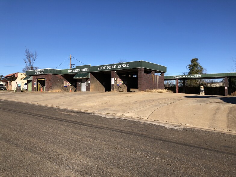 Car Wash Investment portfolio of 2 properties for sale on LoopNet.co.uk - Building Photo - Image 3 of 7