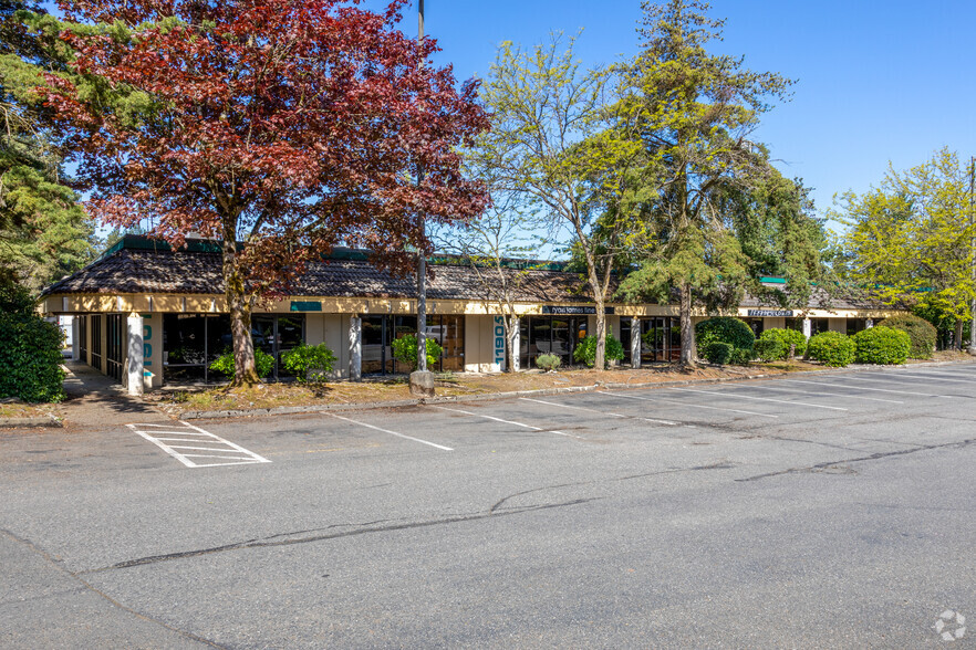 11817-12095 124th Ave NE, Kirkland, WA for rent - Building Photo - Image 2 of 5