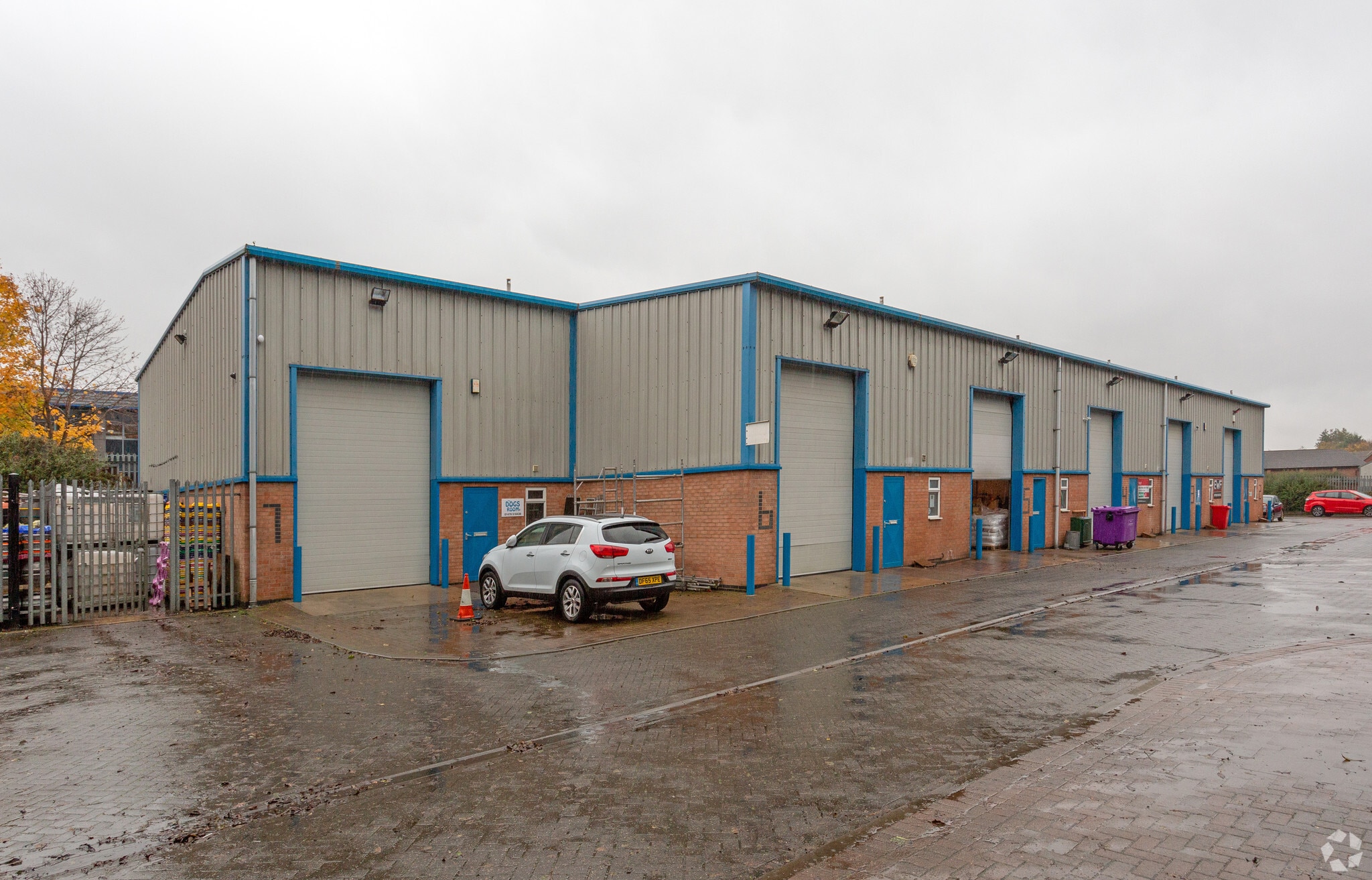 Turnpike Clos, Grantham to rent Primary Photo- Image 1 of 2