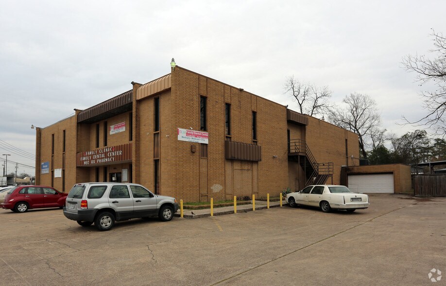 4000 Fulton St, Houston, TX for sale - Building Photo - Image 1 of 42