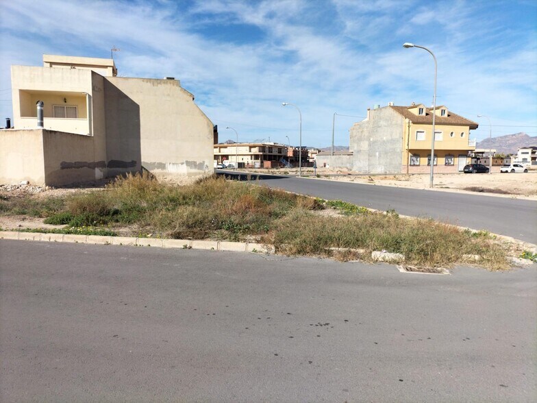 Land in Granja de Rocamora, Alicante for sale - Building Photo - Image 2 of 2