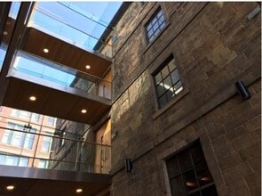 77 Dale St, Manchester to rent Interior Photo- Image 2 of 4