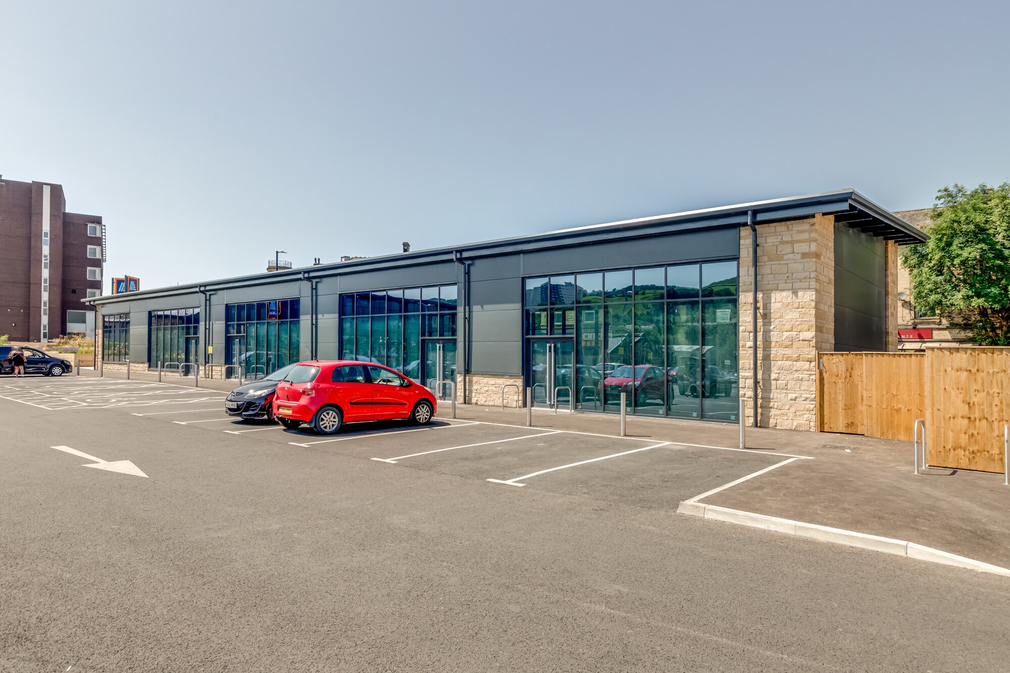 East Para, Keighley to rent Primary Photo- Image 1 of 7