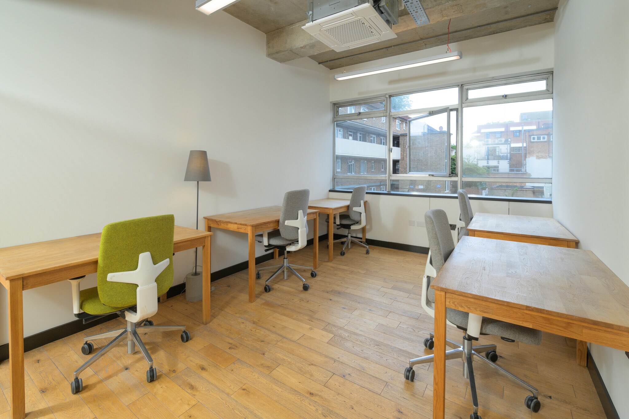 239-245 Old St, London to rent Interior Photo- Image 1 of 1