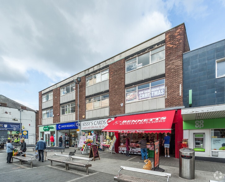 54B-54E Carlton St, Castleford for sale - Building Photo - Image 2 of 2