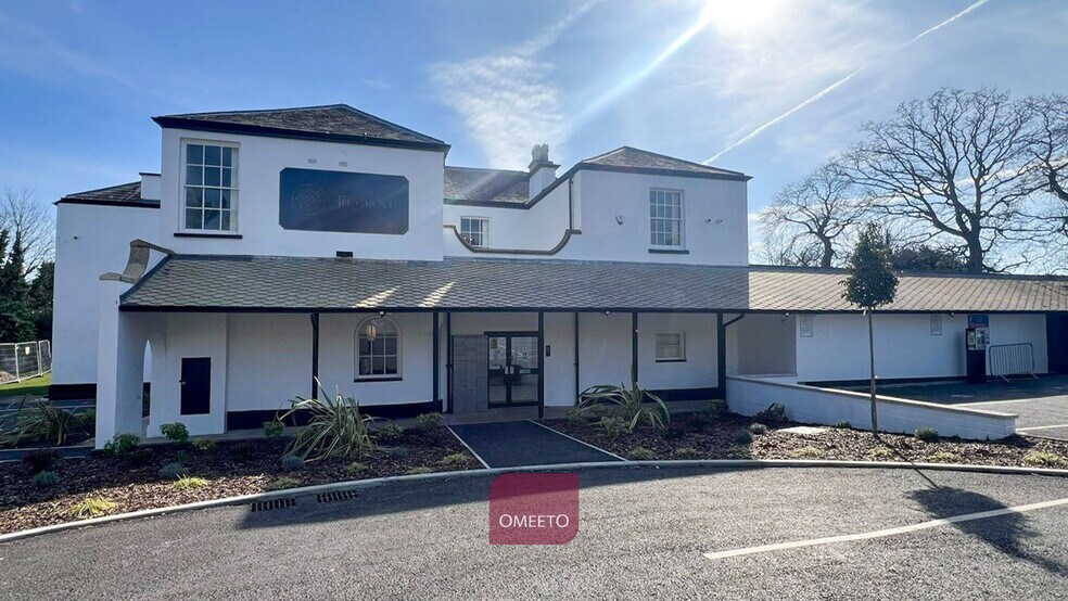 Peache Way, Nottingham to rent - Building Photo - Image 2 of 13