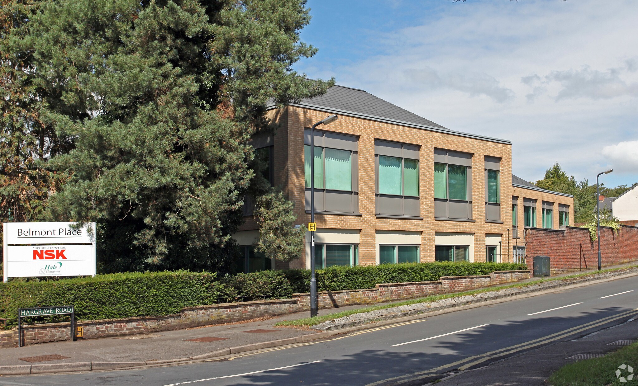 Belmont Rd, Maidenhead for sale Primary Photo- Image 1 of 1