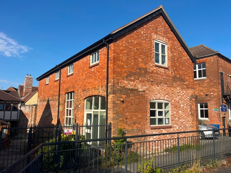 New Park St, Devizes for sale - Building Photo - Image 2 of 7