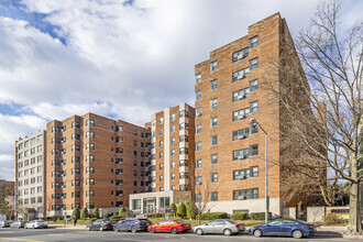 3130 Wisconsin Ave NW, Washington, DC for rent Building Photo- Image 1 of 5