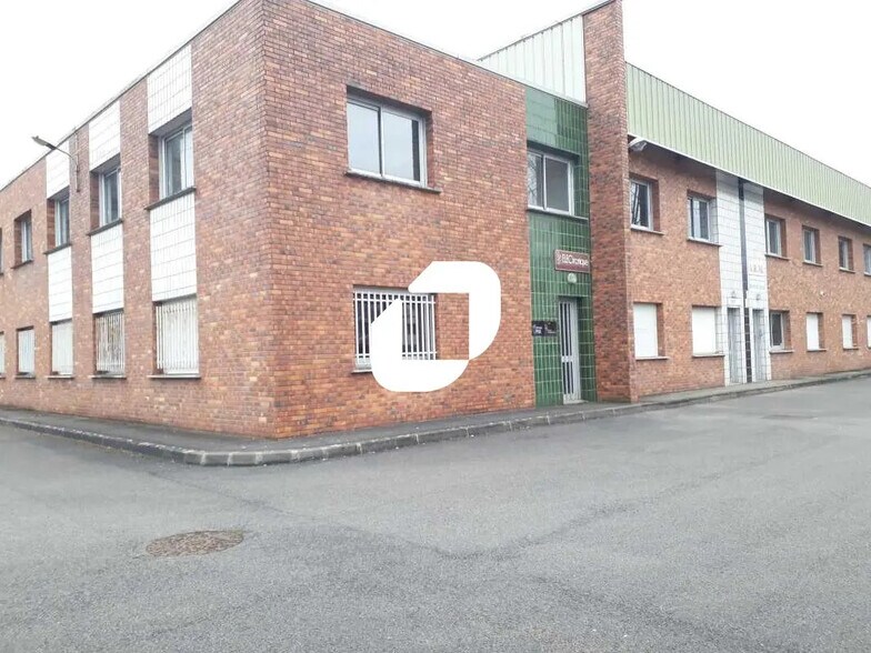 Office in Lisses to rent - Building Photo - Image 1 of 11