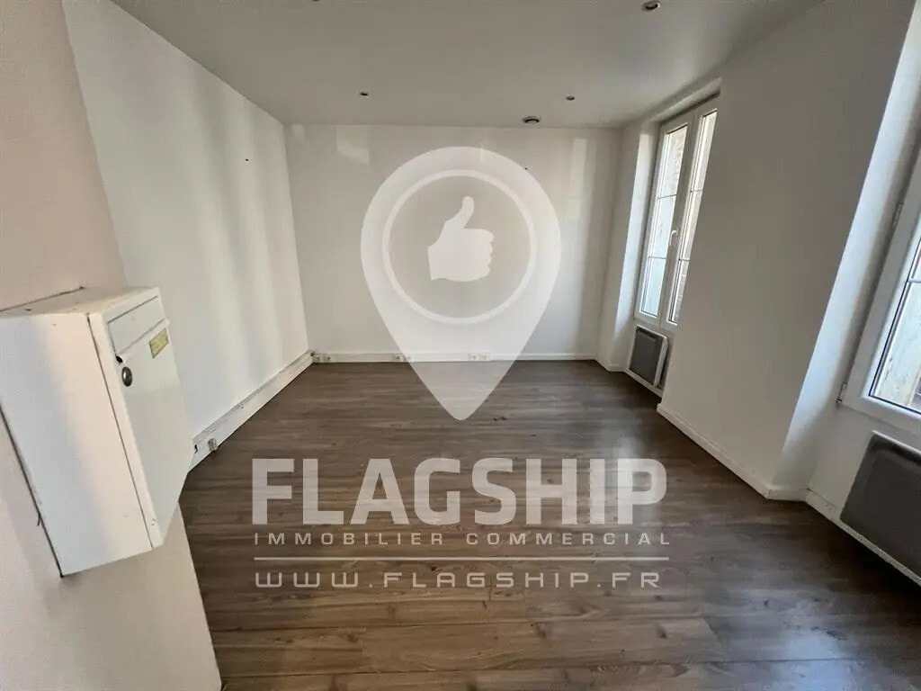 Location Bureaux 14 m² - Photo 1