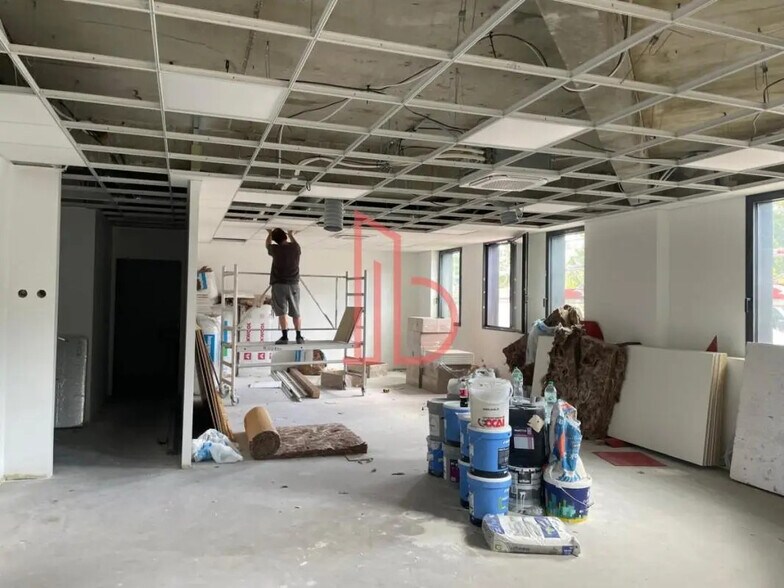 Office in Bruges to rent - Construction Photo - Image 3 of 4