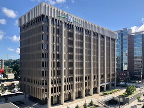 111 Lyon St NW, Grand Rapids, MI for sale Building Photo- Image 1 of 1