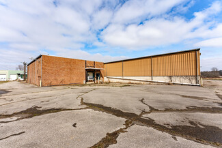 More details for 200 Universal Dr, Centerville, TN - Industrial for Rent