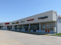 More details for 2100-2110 Woodfall Dr, Charleston, IL - Retail for Rent