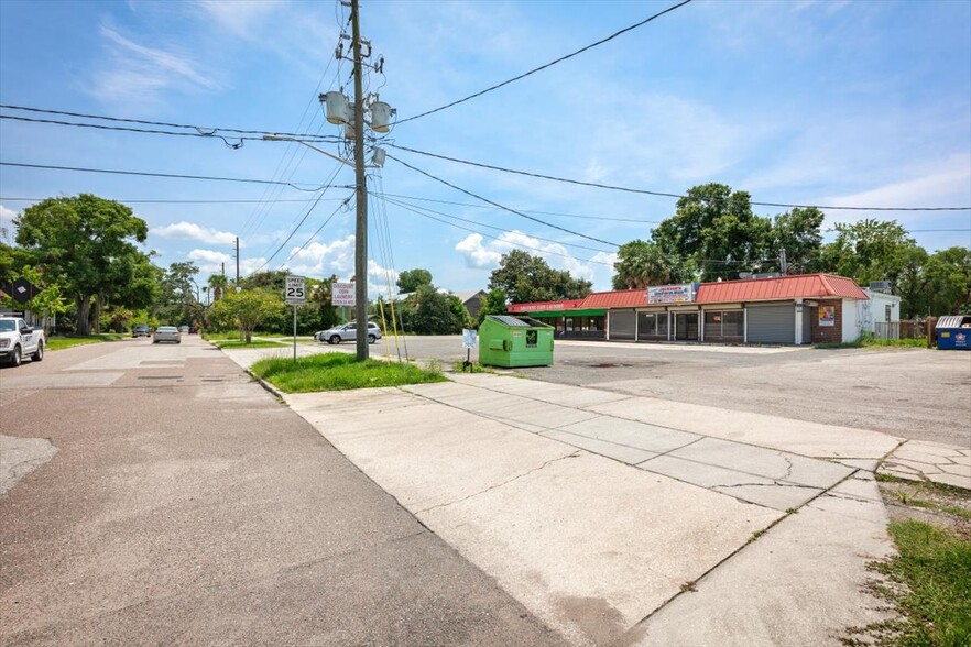 20 E 9th St, Jacksonville, FL for rent - Building Photo - Image 2 of 58