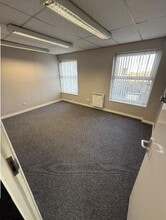 12 English Walls, Oswestry to rent Interior Photo- Image 2 of 2