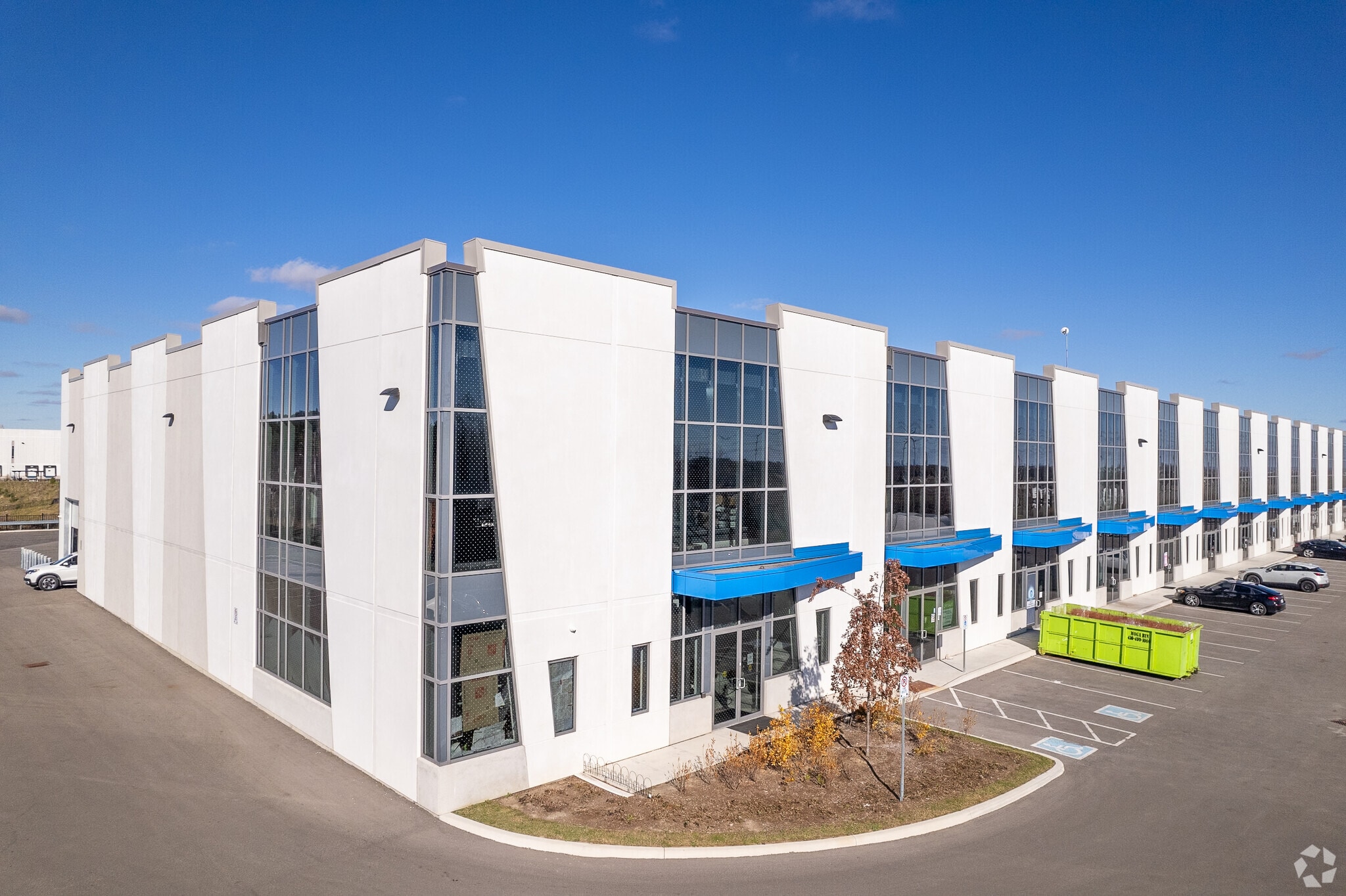 25 Newkirk Crt, Brampton, ON for sale Primary Photo- Image 1 of 1