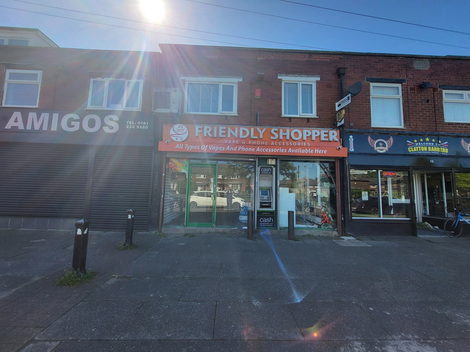 11 Vale St, Manchester to rent Building Photo- Image 1 of 16