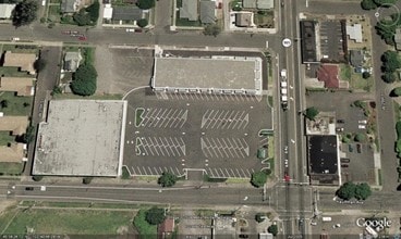 800 W Fourth Plain Blvd, Vancouver, WA - AERIAL map view