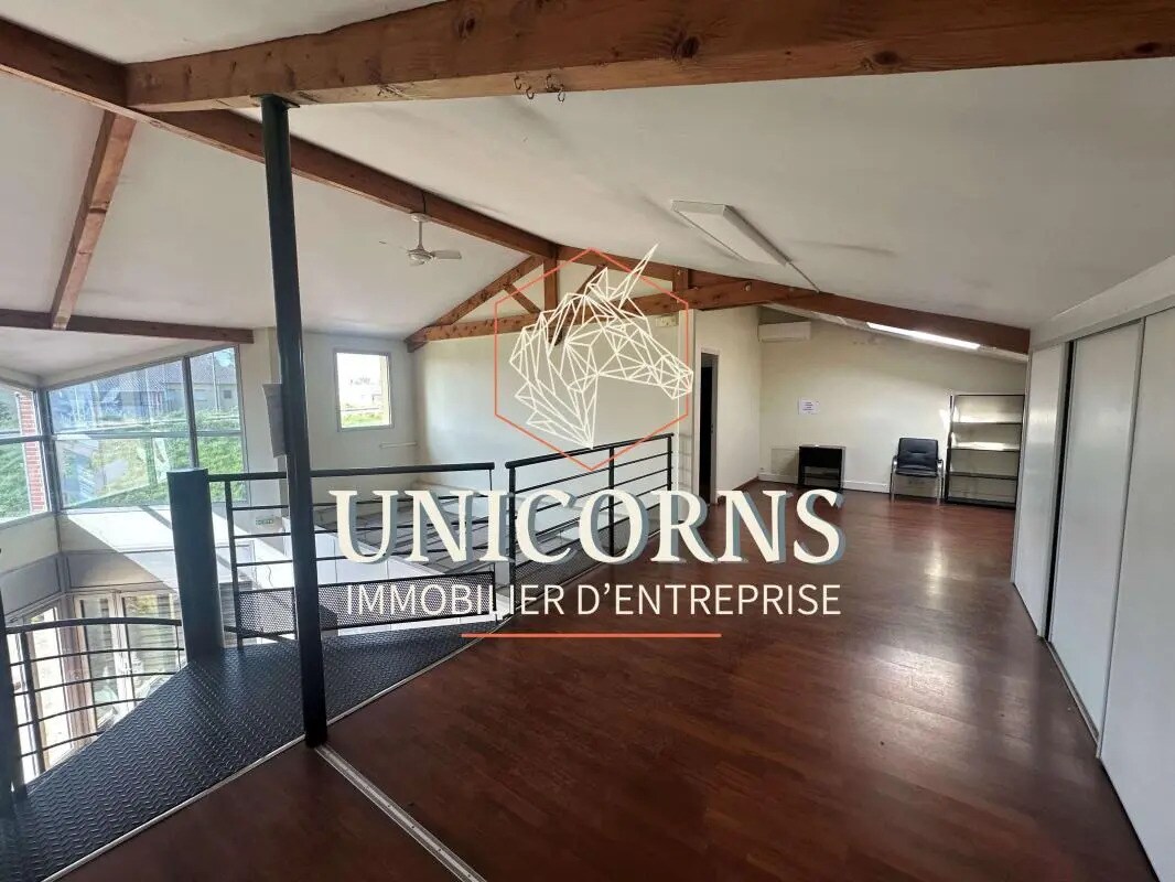 Office in Aucamville to rent Interior Photo- Image 1 of 6