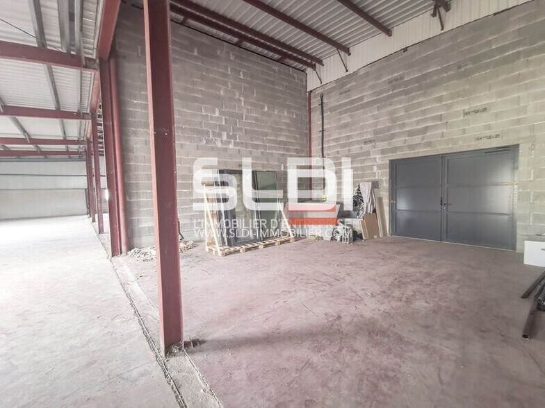Rue Louis Braille, Bourgoin-Jallieu to rent - Interior Photo - Image 3 of 4
