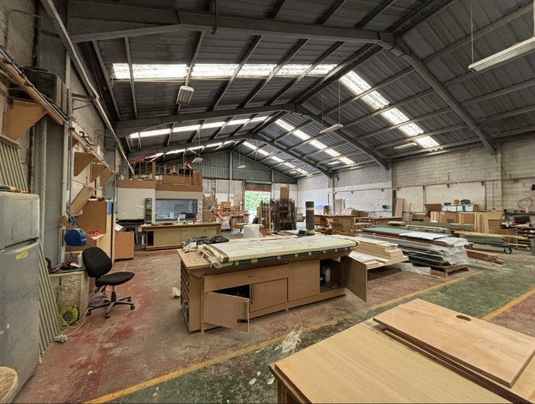 Ormonde St, Stoke On Trent to rent - Interior Photo - Image 2 of 8