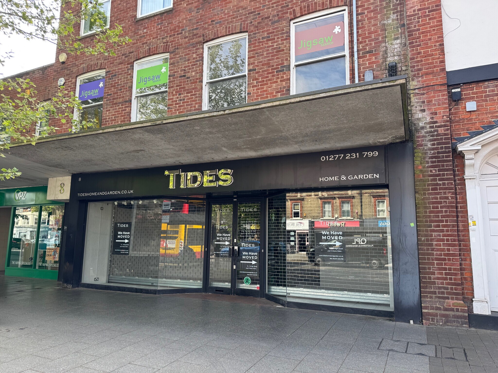 8 High St, Brentwood to rent Building Photo- Image 1 of 2