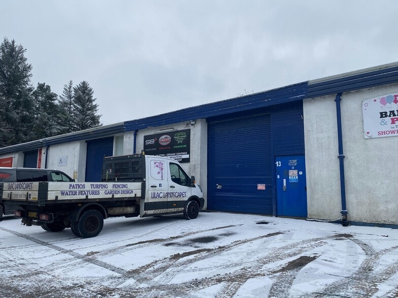 11-19 Napier Ct, Cumbernauld for sale - Building Photo - Image 2 of 7