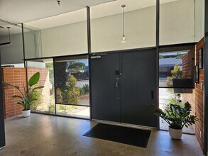 4200 Sepulveda Blvd, Culver City, CA to rent Interior Photo- Image 2 of 8