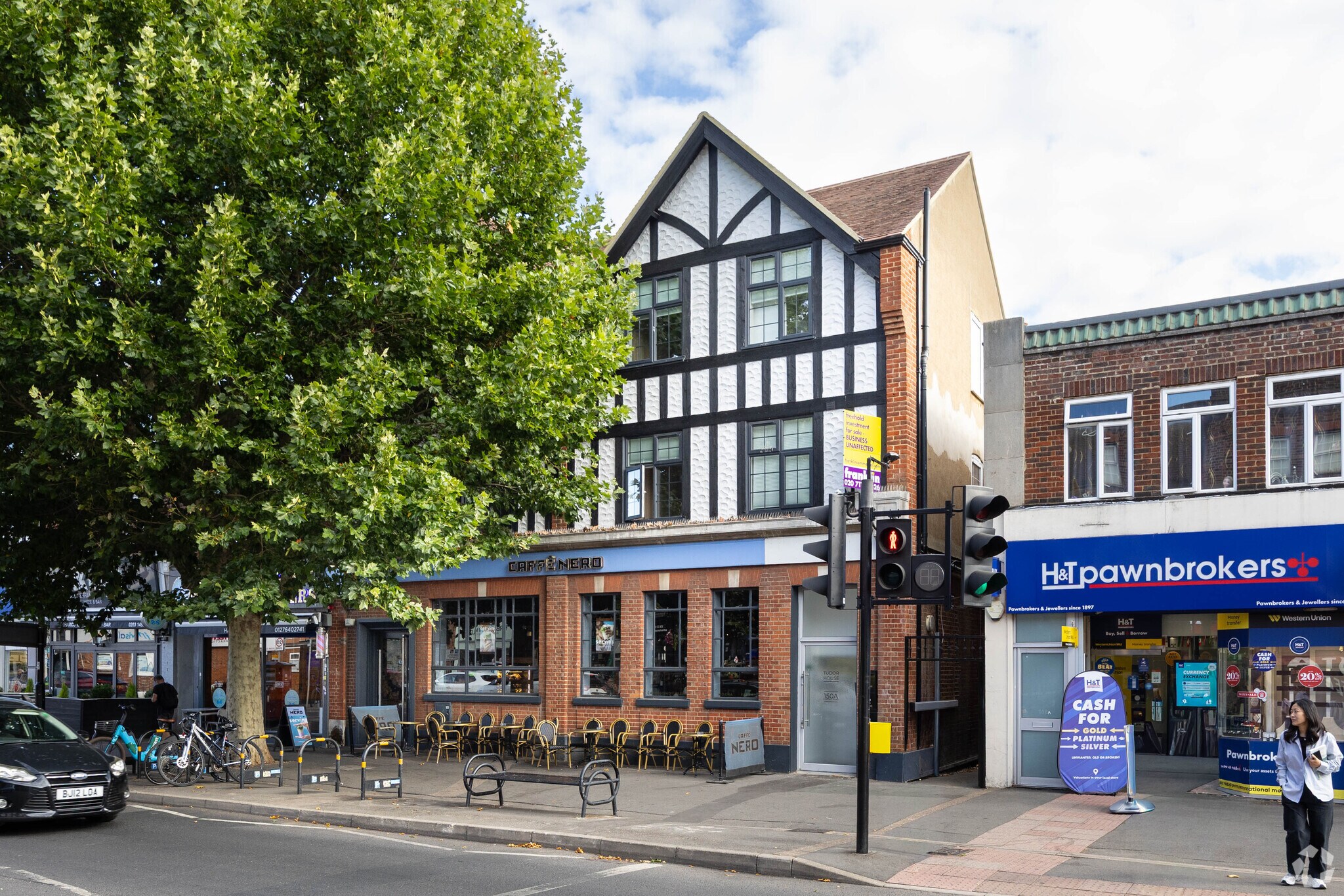 150-152 Central Rd, Worcester Park for sale Primary Photo- Image 1 of 3
