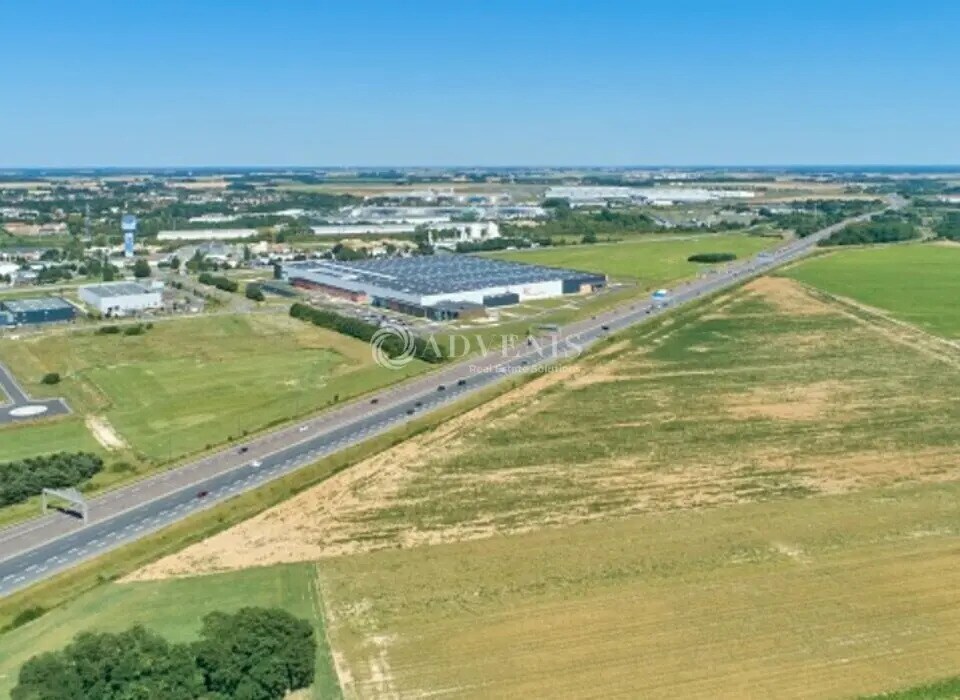 Land in Lieusaint for sale Building Photo- Image 1 of 5