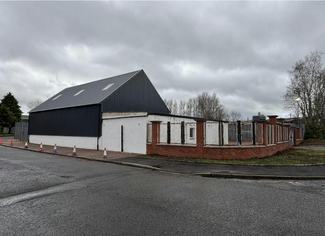 1 Etna St, Wishaw to rent Primary Photo- Image 1 of 13