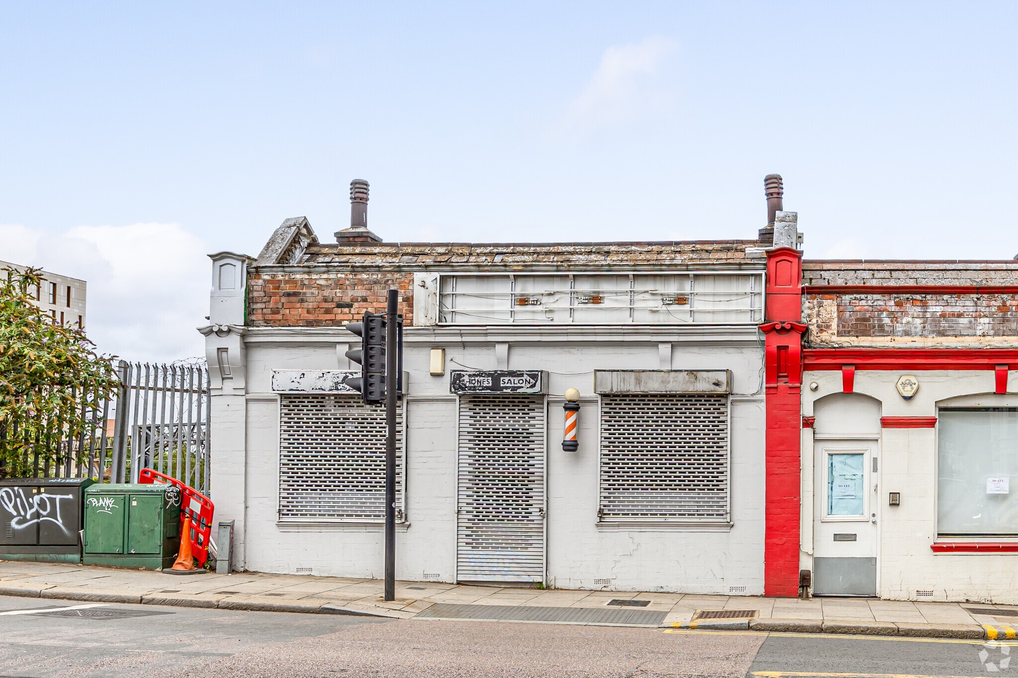 5 Station, London to rent Primary Photo- Image 1 of 3